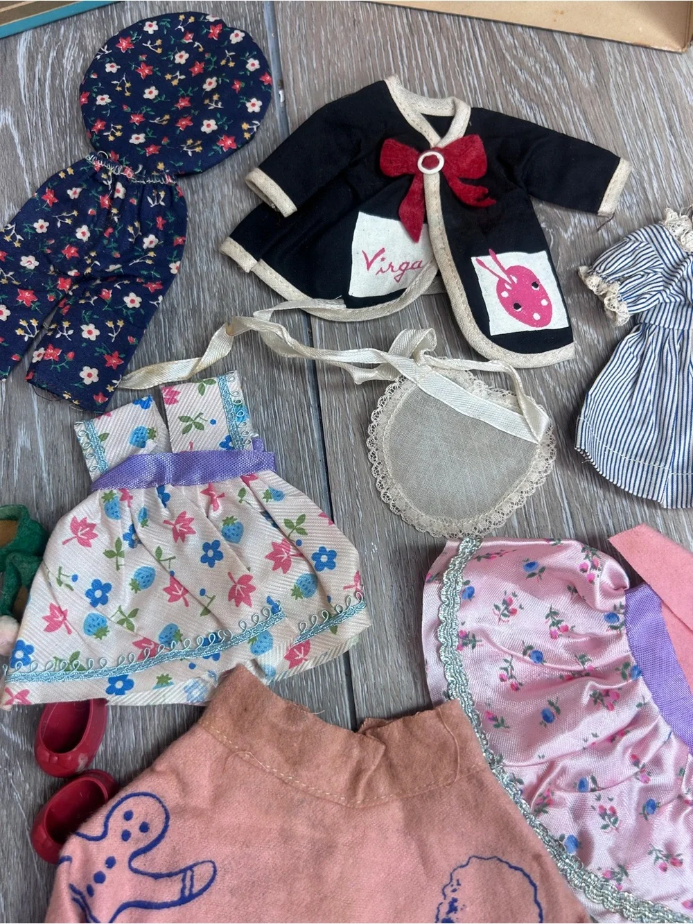 Vintage Vogue Ginny Doll 8” | 1950s Collectible Fashion Doll + Clothing Bundle!